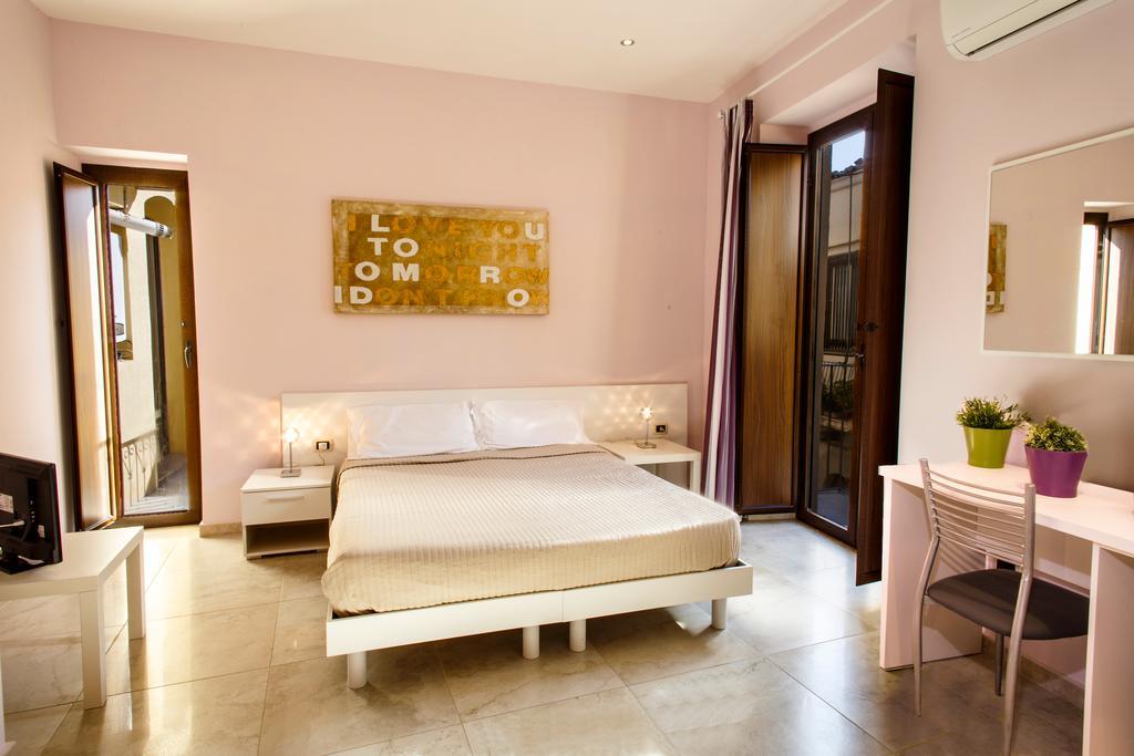 Four Rooms Agrigento Pokoj fotografie